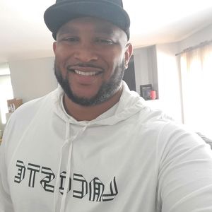 Meet your Posher, Derek